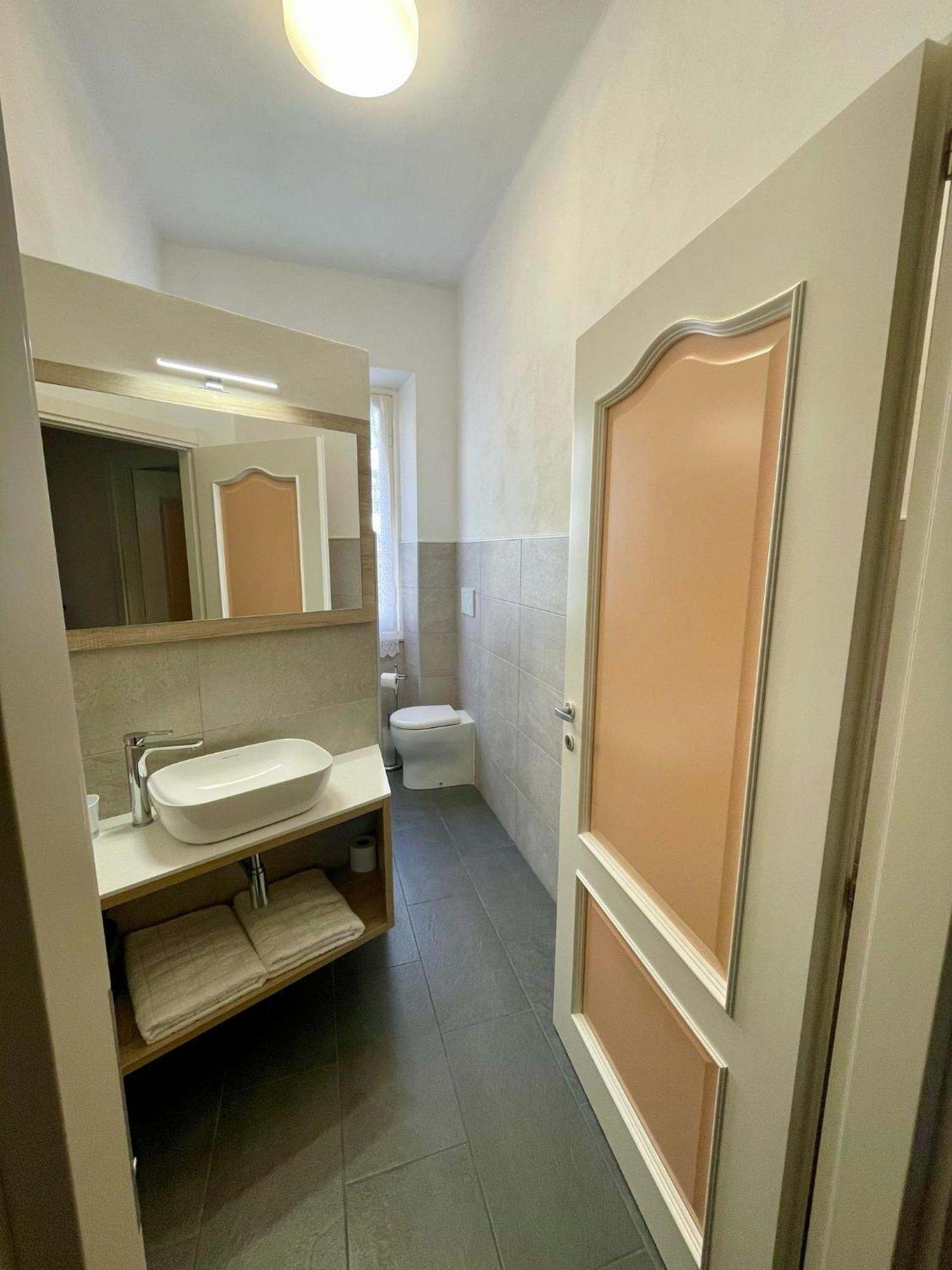 050 - Villa Genny - Casa Lauro con Terrazzo 5 minuti dal Mare Sestri Levante Esterno foto